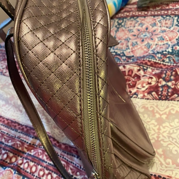 Guess backpack - Picture 5 of 9